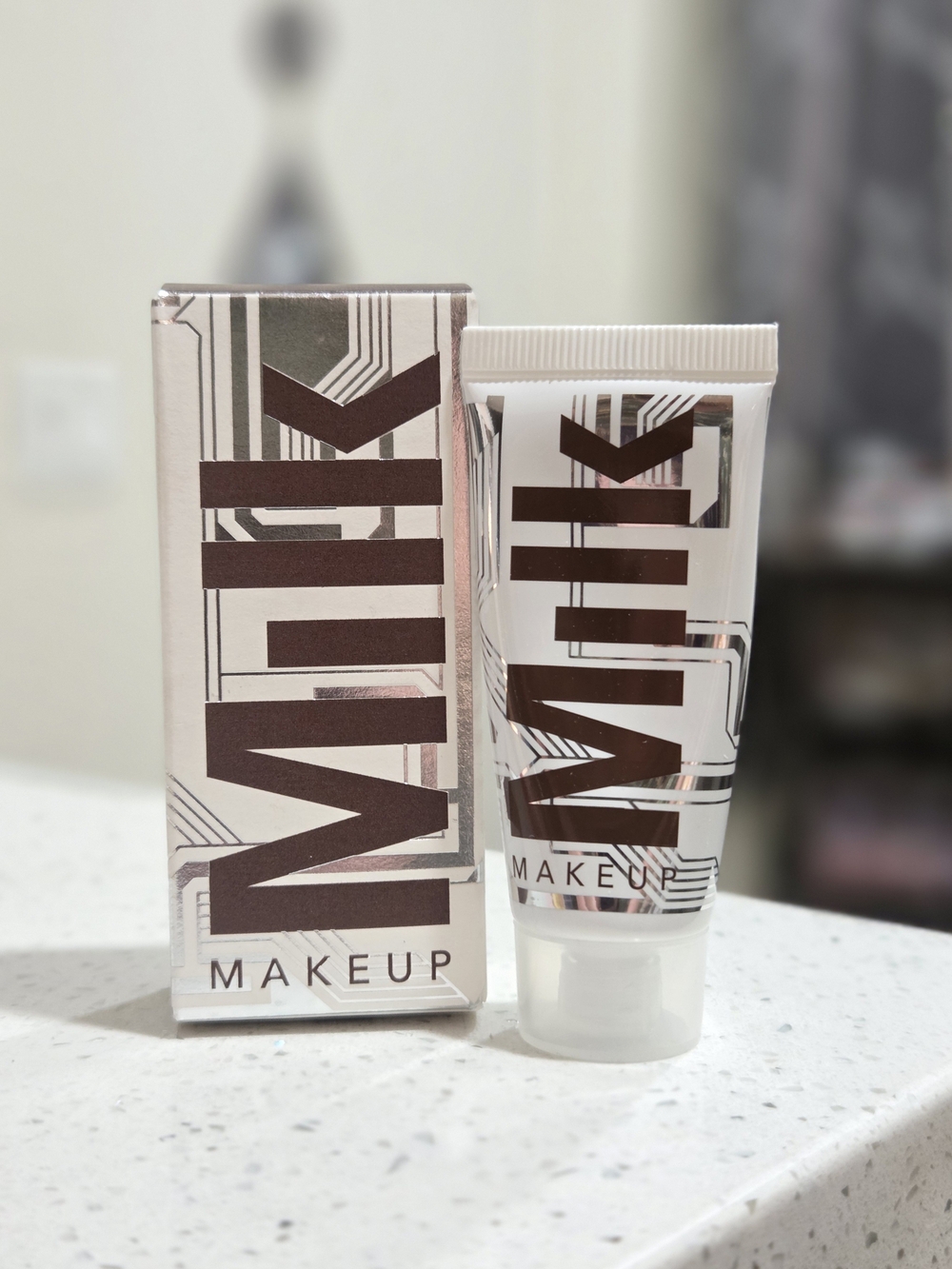 Milk Makeup Bionic Bronzer Tube - Invincible